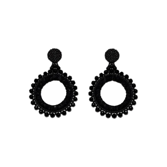 Schmuck in Schwarz