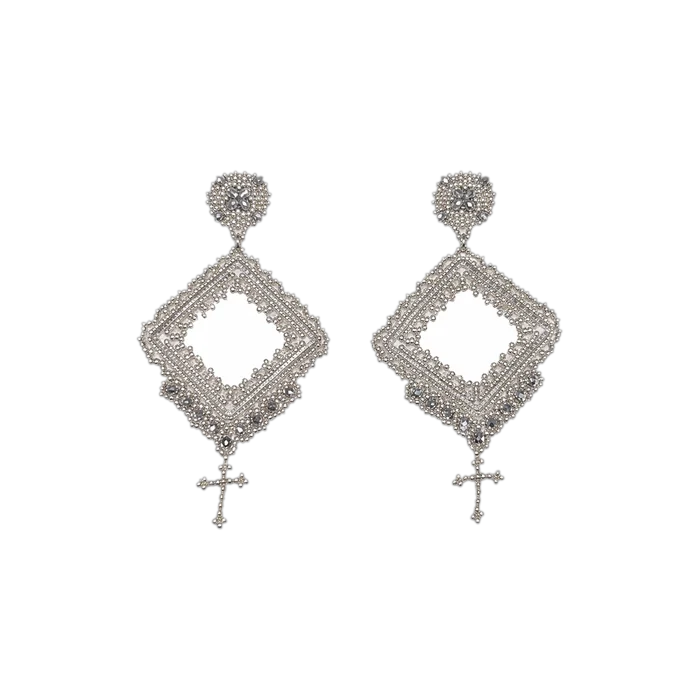 Schmuck in Weiß/Creme