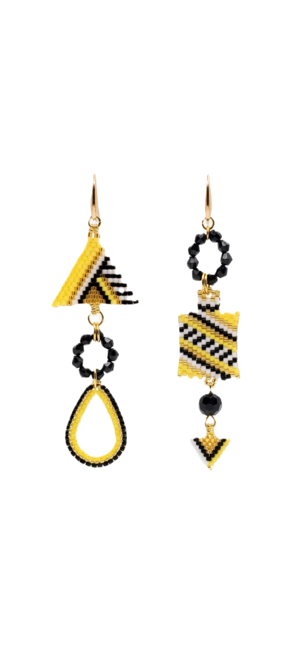 Asymmetrischer Ohrschmuck