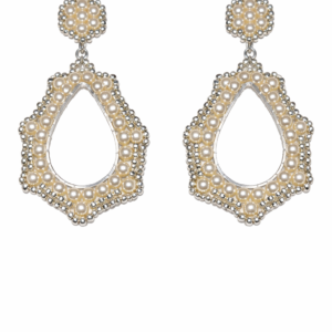 eleganter Ohrschmuck im Barock Stil