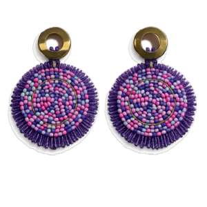 Detailreicher Ohrschmuck im Boho-Stil