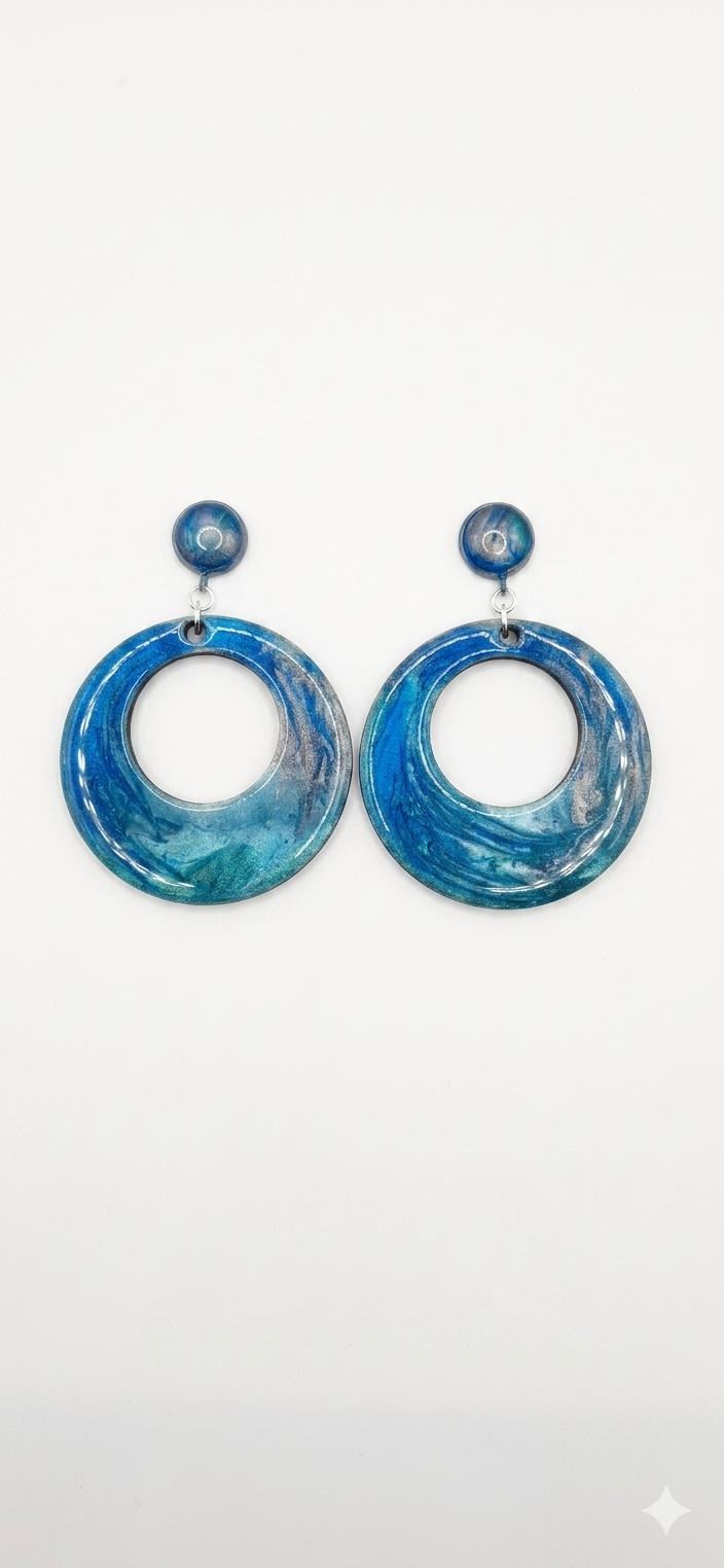 Art Piece " Ocean Swirl" handgearbeitet